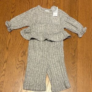 Baby Gap Gray Ribbed Knit Peplum Top & Pants Matching Set